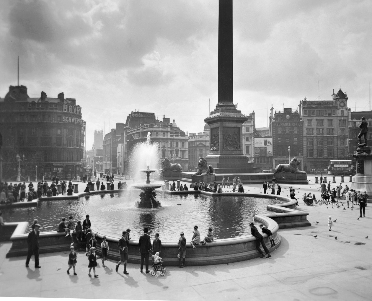 Trafalgar Square, Ciudad de Westminster, Londres de George Davison Reid