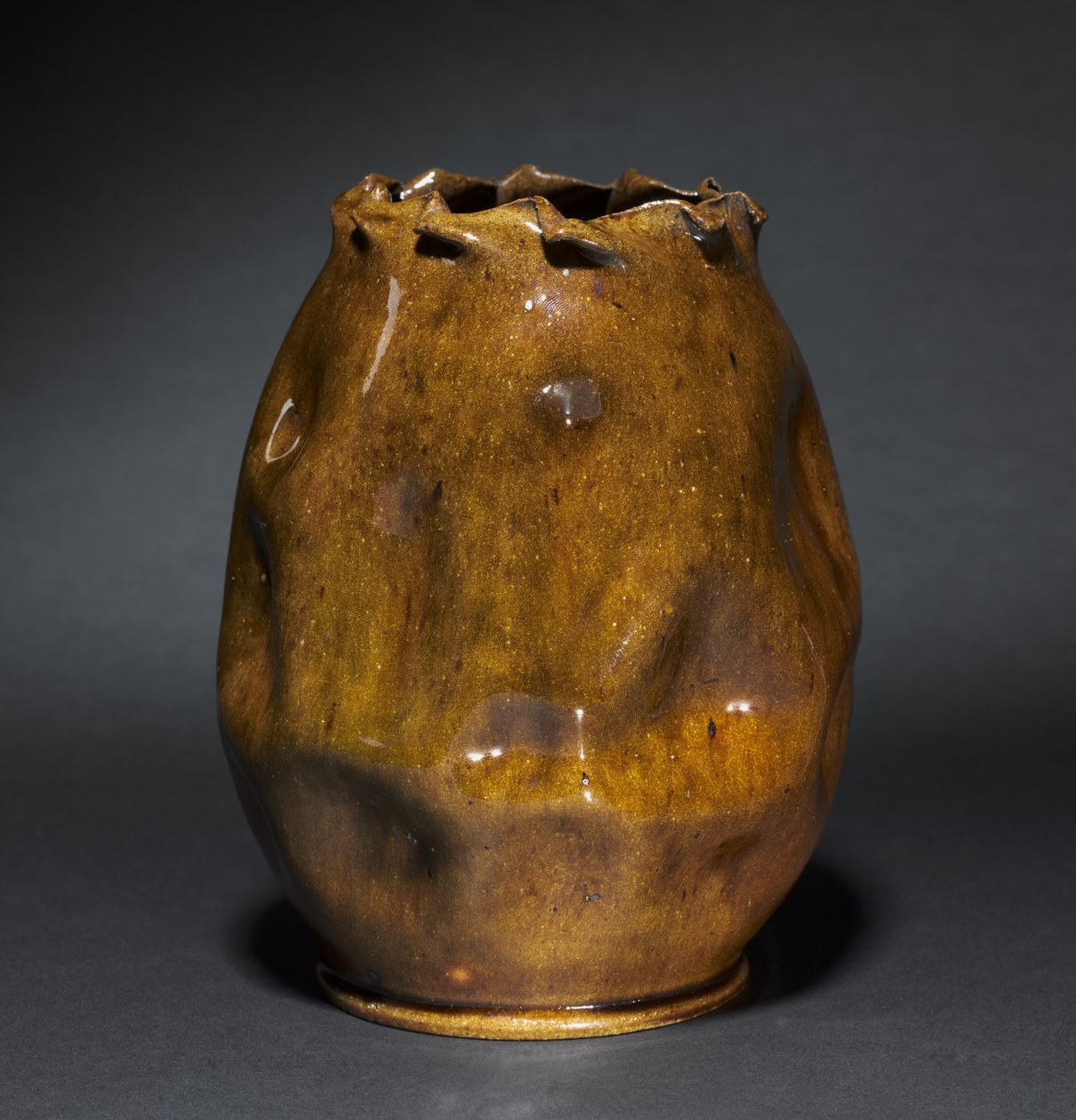 Jarrón, c.1900 de George E. Ohr