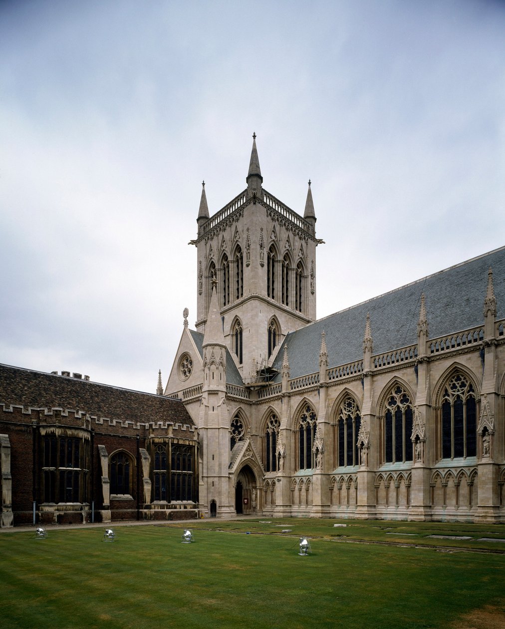 Vista del Saint John College de George Gilbert Scott