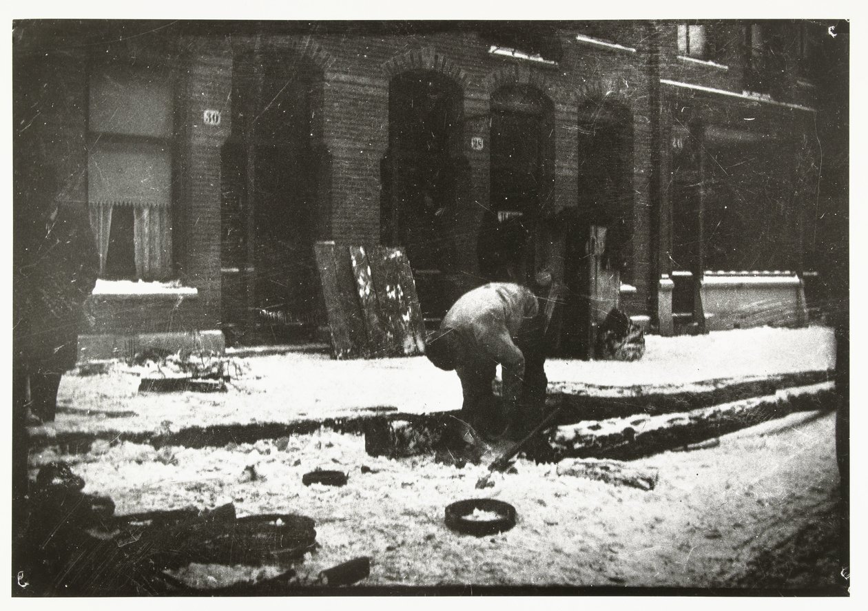 Trabajador de la construcción en el trabajo en la nieve en Amsterdam de George Hendrik Breitner