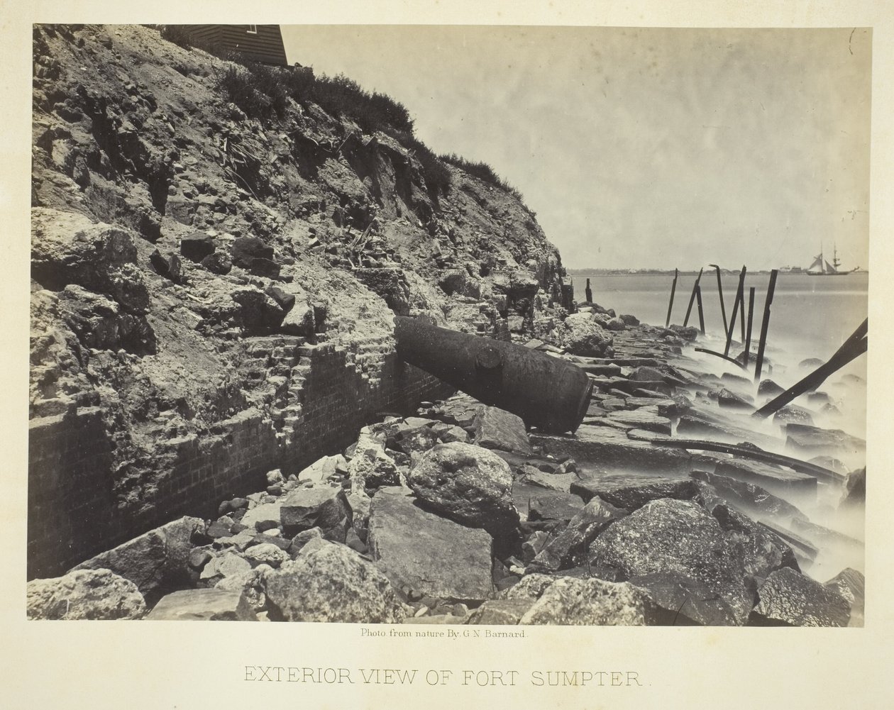 Vista exterior de Fort Sumpter de George N. Barnard