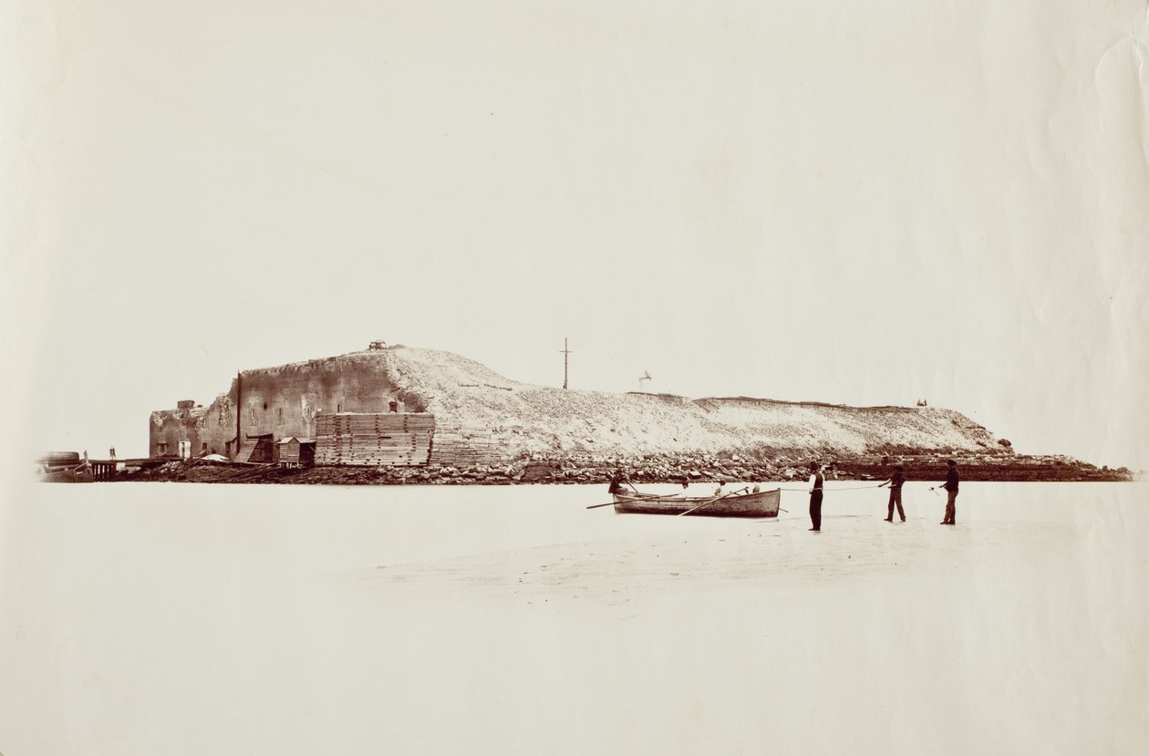 Fuerte Sumter, exterior, a 3 millas y media de Charleston de George N. Barnard