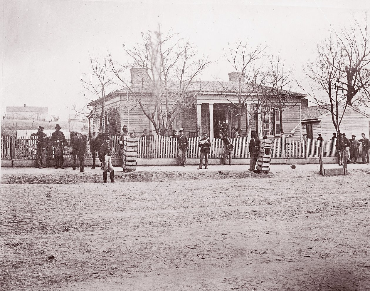 Cuartel general del General Sherman o Thomas, Chattanooga, ca. 1864 de George N. Barnard