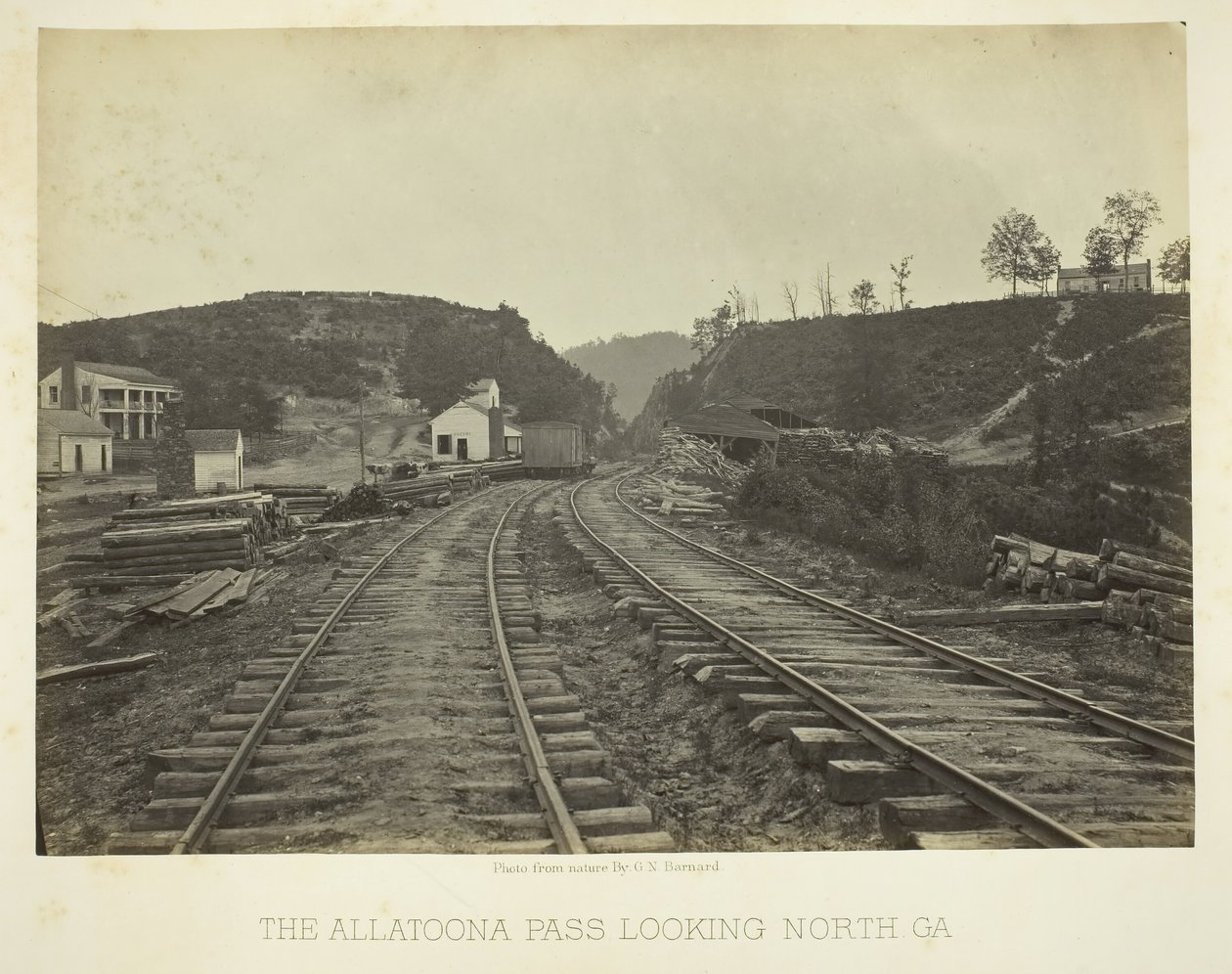 El paso de Allatoona, mirando al norte, GA de George N. Barnard