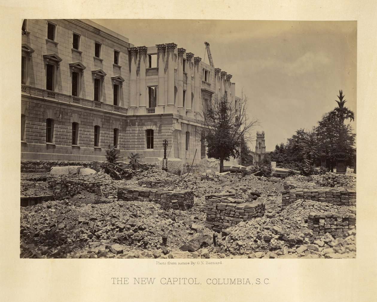 El nuevo Capitolio, Columbia, Carolina del Sur de George N. Barnard