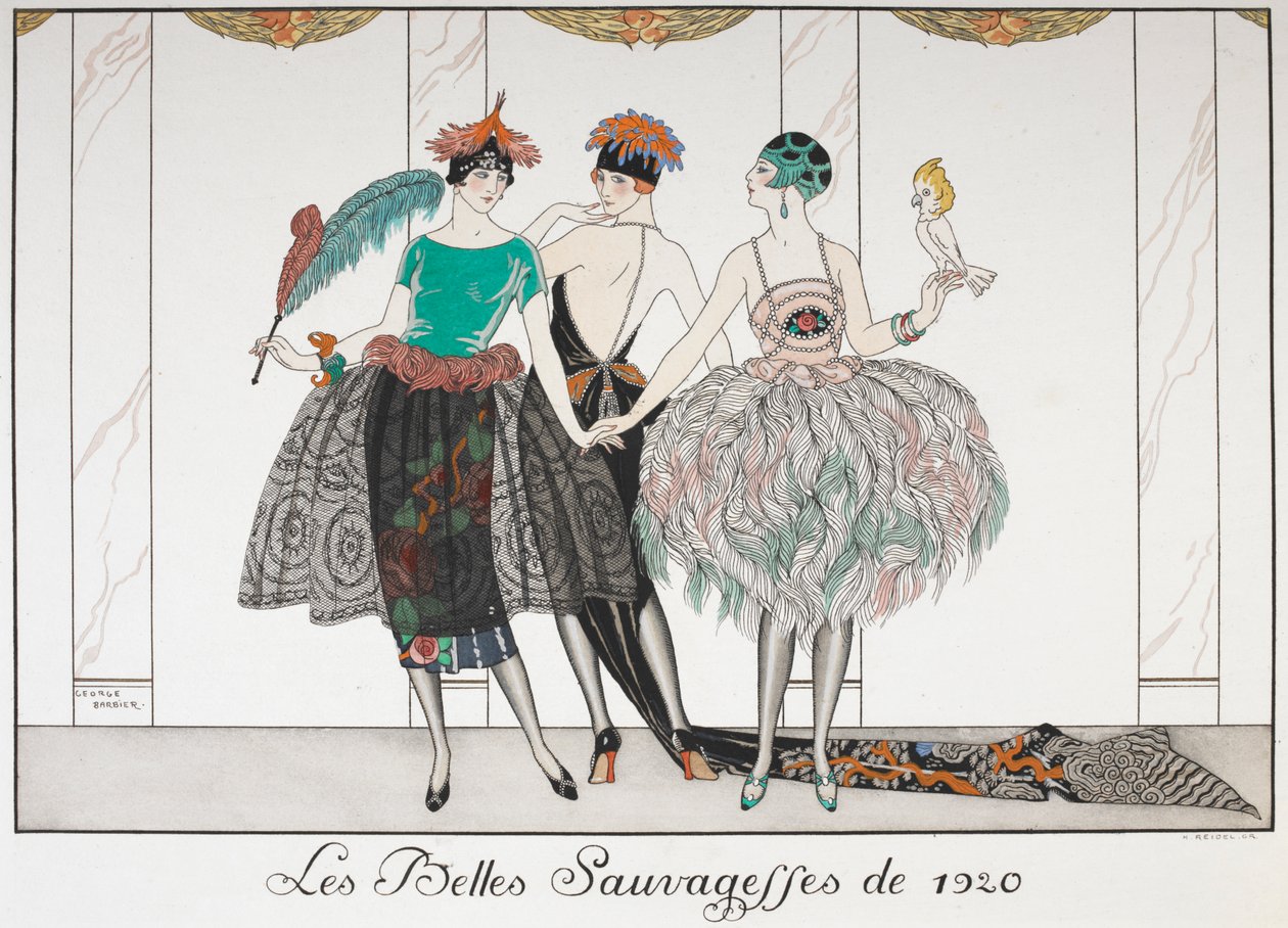 Les Belles Sauvagettes de 1920. Tres mujeres en fila con vestidos exóticos. de Georges Barbier