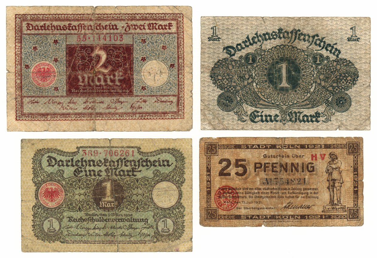 Un billete de dos marcos, dos billetes de un marco y un billete de veinticinco pfennig, 1920-21 de German School