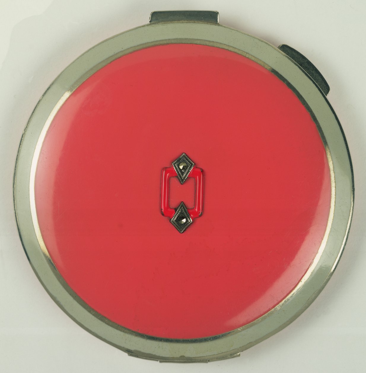 Compacto de polvo Art Deco, hecho por Rowenta, 1950s de German School