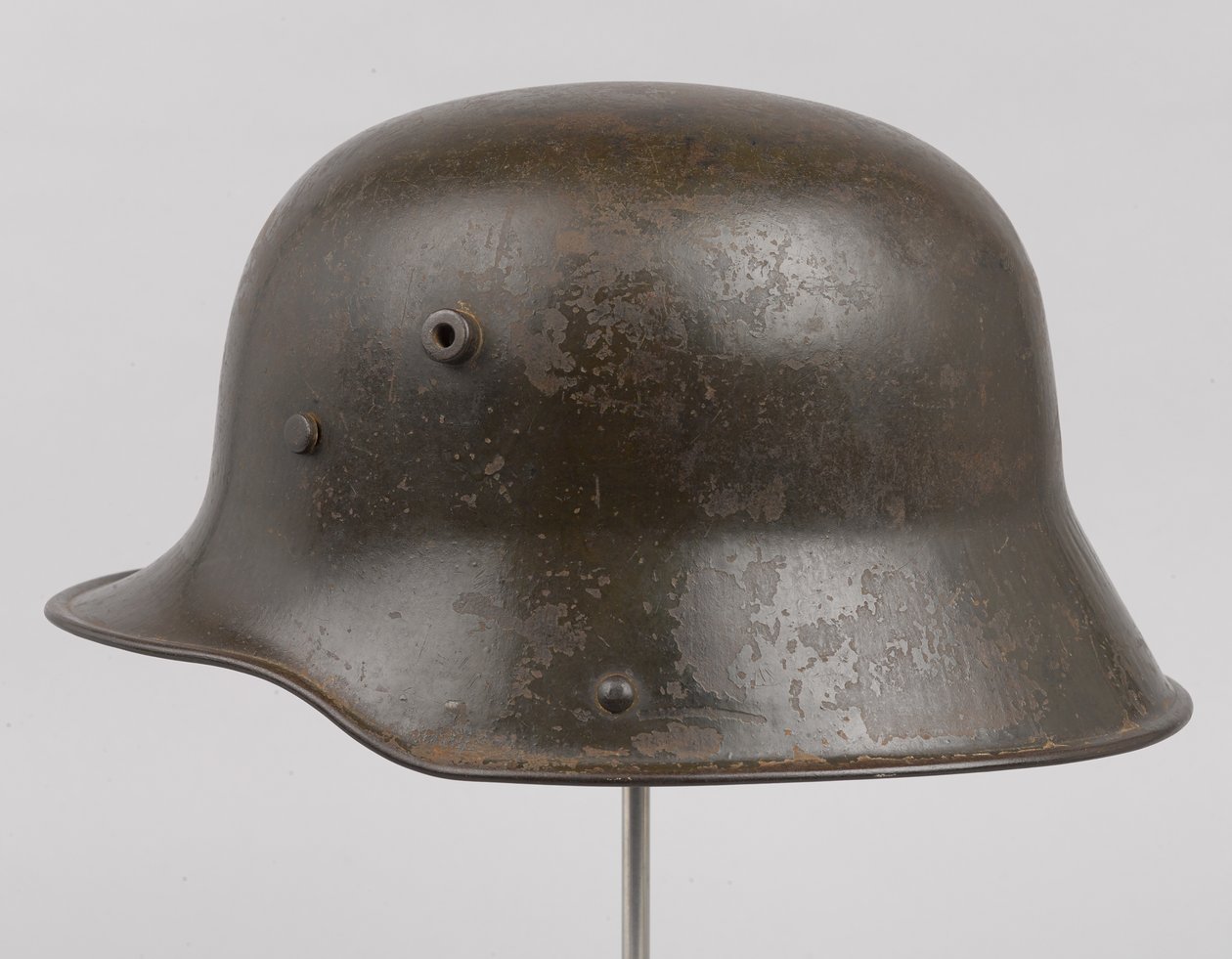 Casco de acero alemán o 