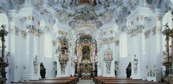 Vista interior de la iglesia (foto) de German School