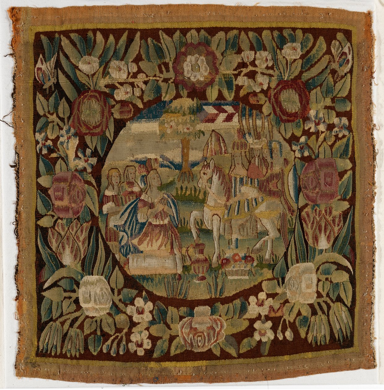 Funda de cojín de tapiz que representa a David y Abigail, Samuel XXV, hecho posiblemente en Hamburgo, Alemania, c.1615 (lana) de German School