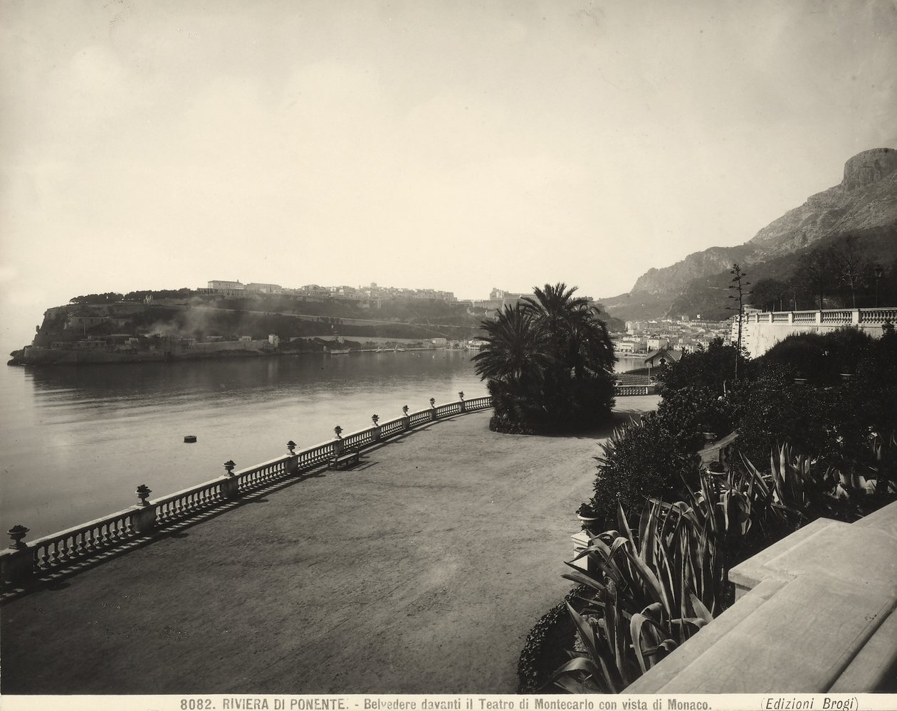 Mirador frente al Casino de Montecarlo con vista de Mónaco de Giacomo Brogi