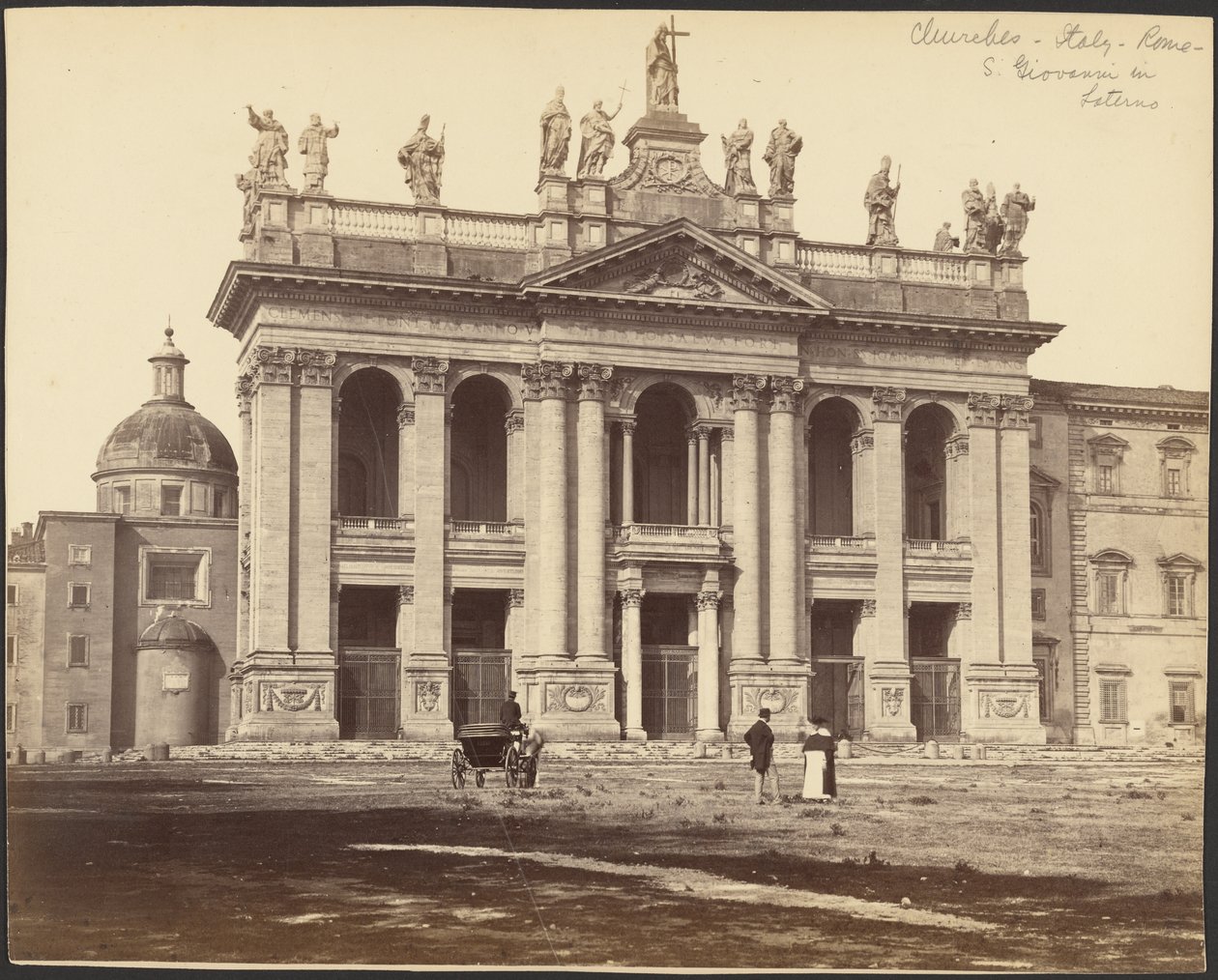 [Fachada de la basílica de San Juan de Letrán, Roma]. de Gioacchino Altobelli