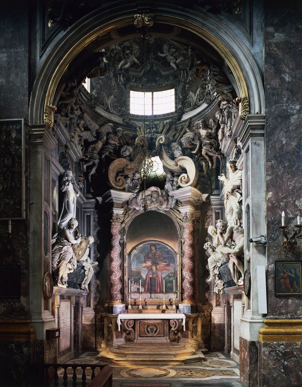 Capilla Feroni, con esculturas de Giovanni Battista Foggini (1652-1725), Basílica de la Santísima Anunciación, Florencia, Toscana, Italia de Giovanni Battista Foggini