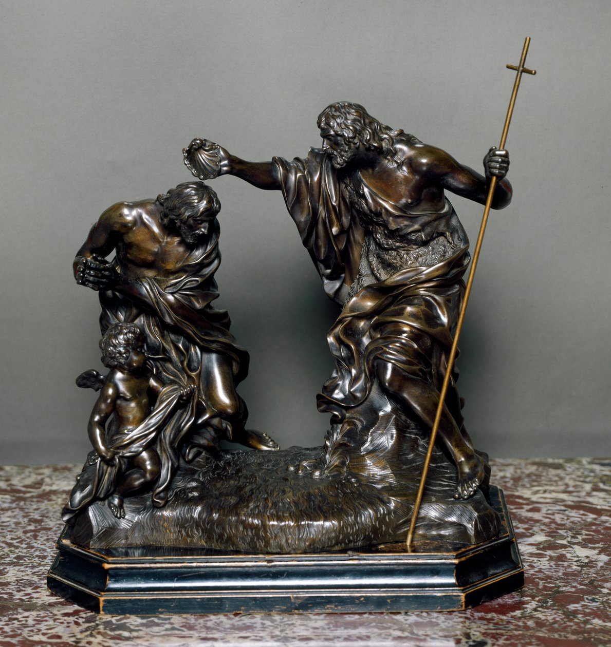 El bautismo de Jesús. Escultura de bronce de Giovanni Battista Foggini