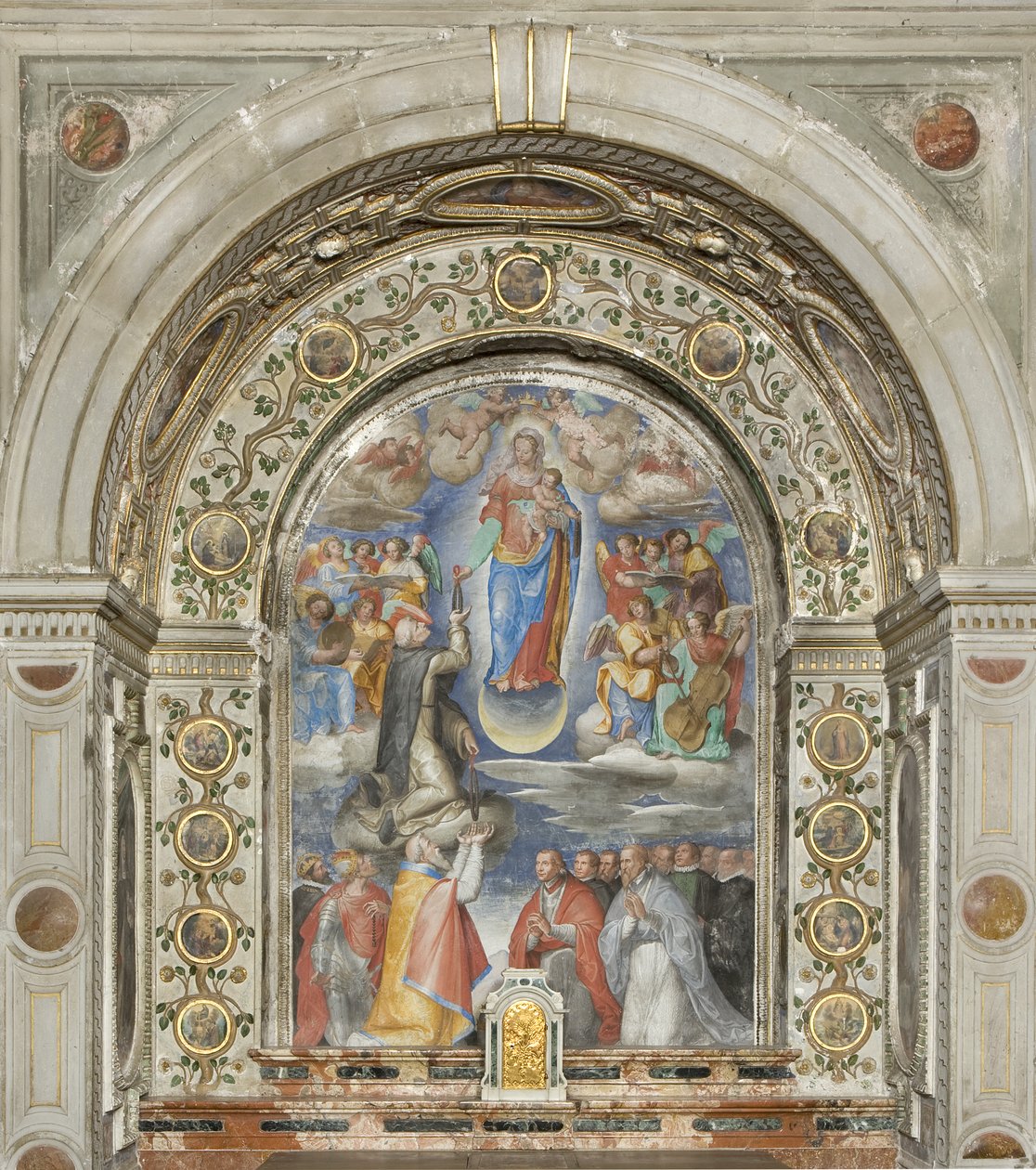Nuestra Señora del Rosario de Giovanni Battista Maganza