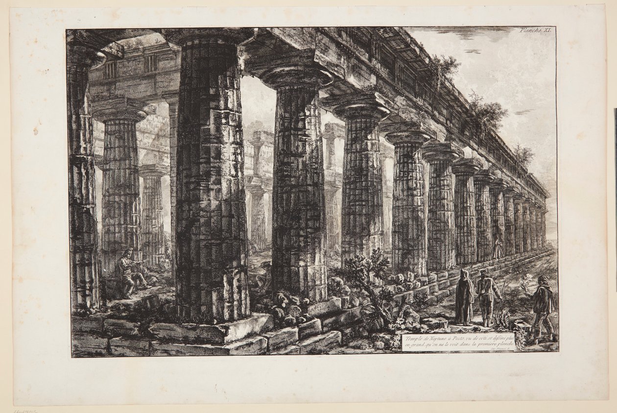 Templo de Neptuno en Paestum, visto de perfil y dibujado a mayor escala que en la primera lámina de Giovanni Battista Piranesi