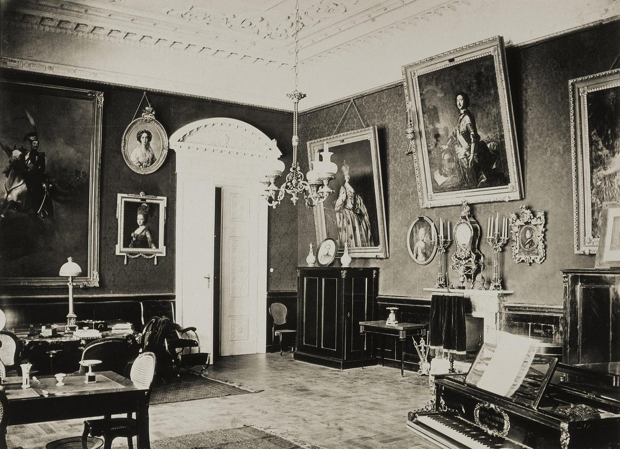 La residencia Paskevich en Gomel. Sala de estar roja, 1860s de Giovanni Bianchi