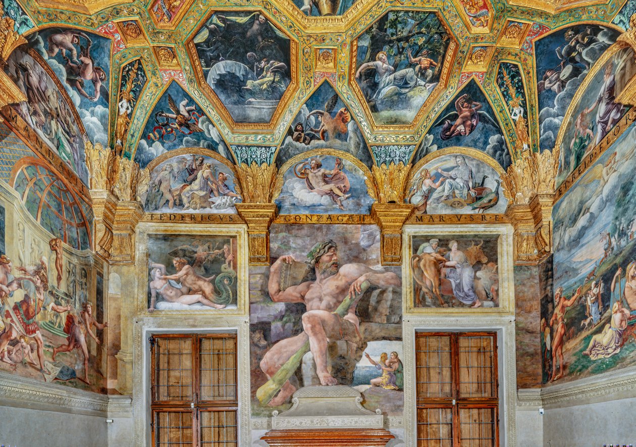 Sala de la Psique: vista del muro oriental (fresco) de Giulio (workshop of) Romano