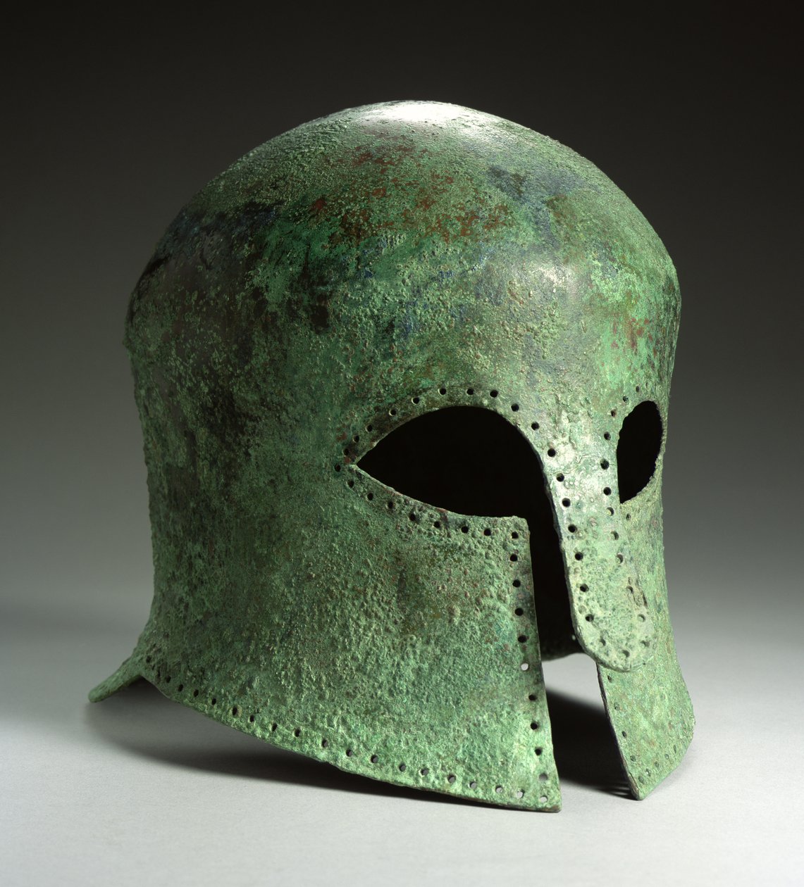 Casco corintio, finales del siglo VII a.C. de Greek