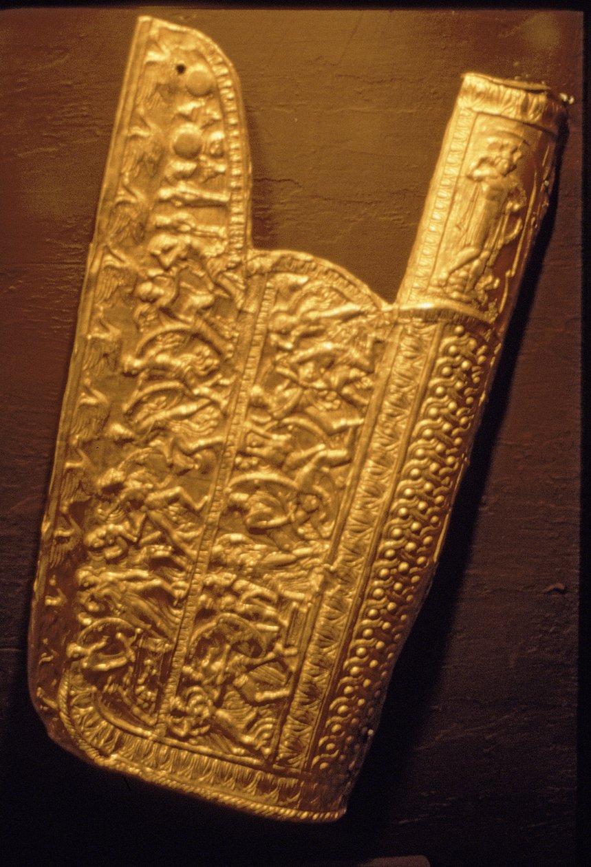Carcaj de oro, de la tumba de Felipe II (359-336) en Vergina (oro) de Greek