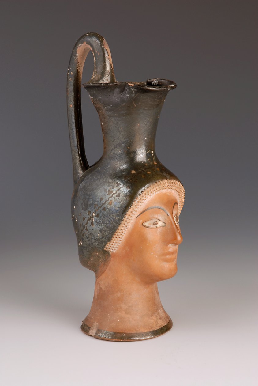 Oenochoe en forma de cabeza femenina (terracota) de Greek