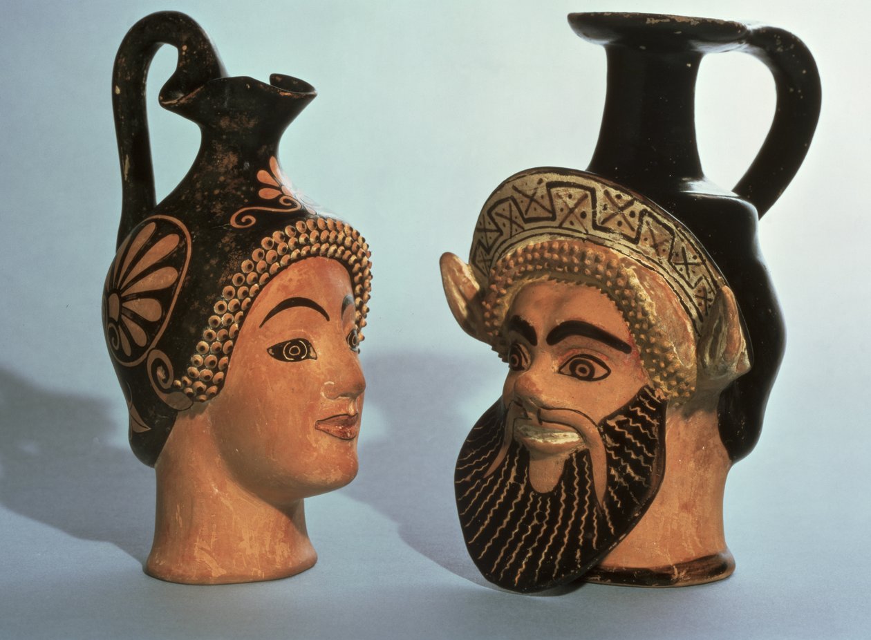 Oinochoe cabezas-vasos, probablemente de Atenas, de izquierda a derecha Ménade, vaso de nombre Clase E de La Clase de Oxford y Sátiro, Clase P de la Clase Chairete, c.500-450 a.C. de Greek