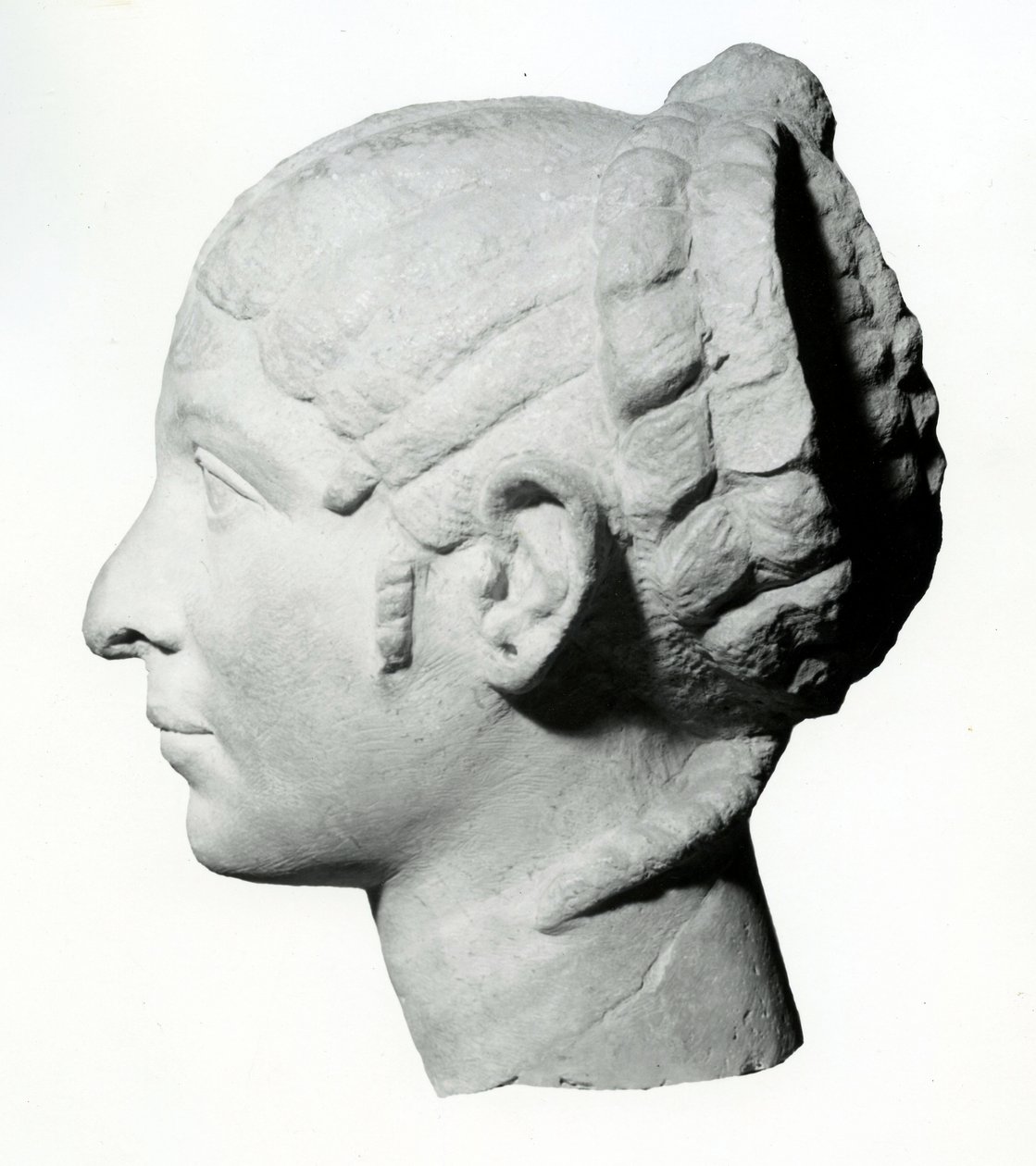 Mujer siria a veces identificada como Cleopatra - perfil, siglo I a.C. (escultura) de Greek