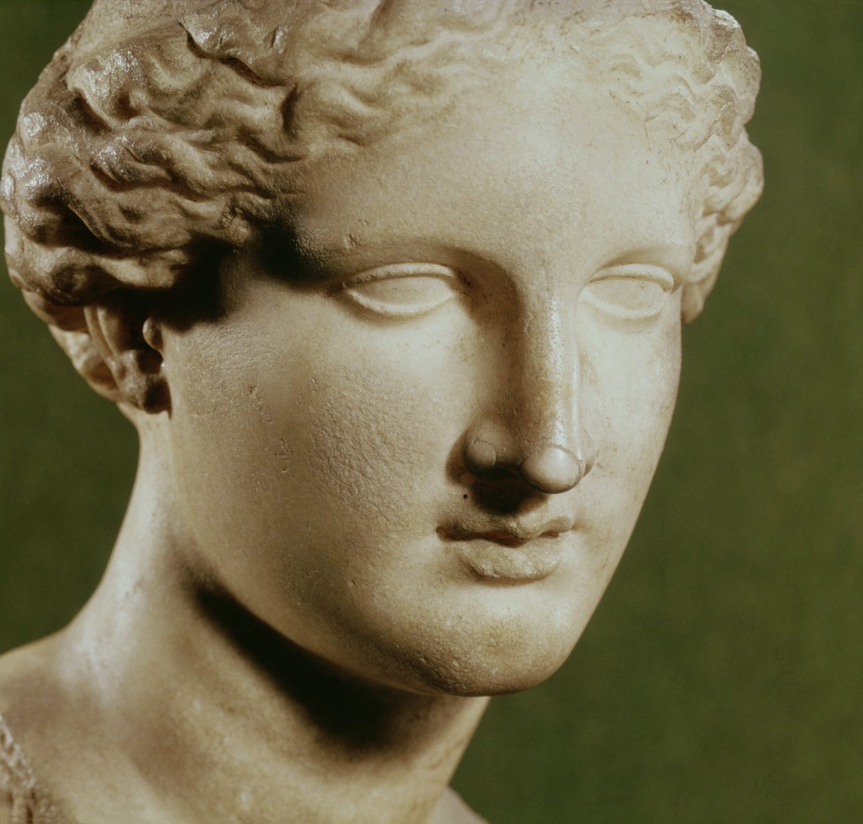 Cabeza de Artemisa de Greek