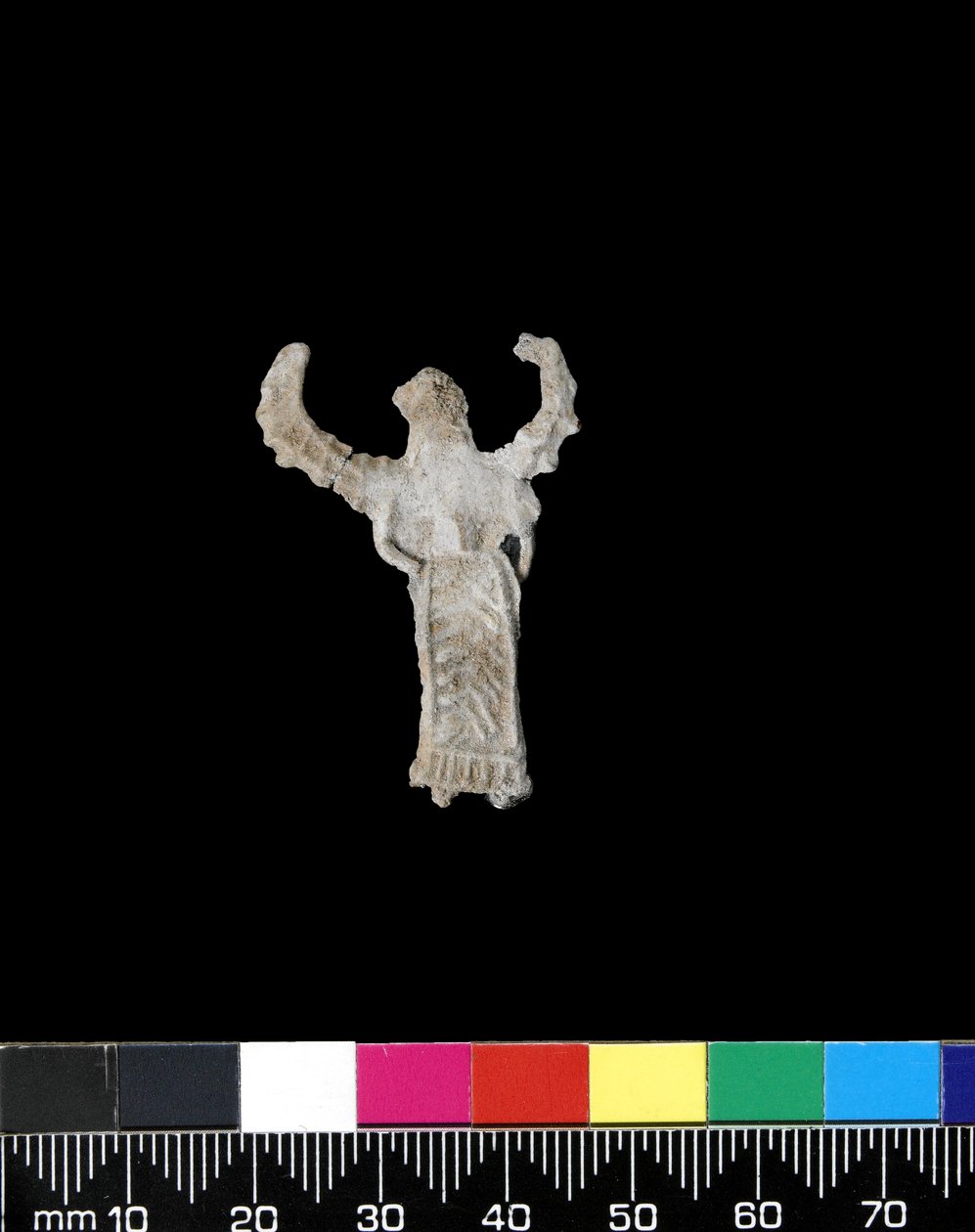 Ornamento en relieve de una diosa alada de Greek