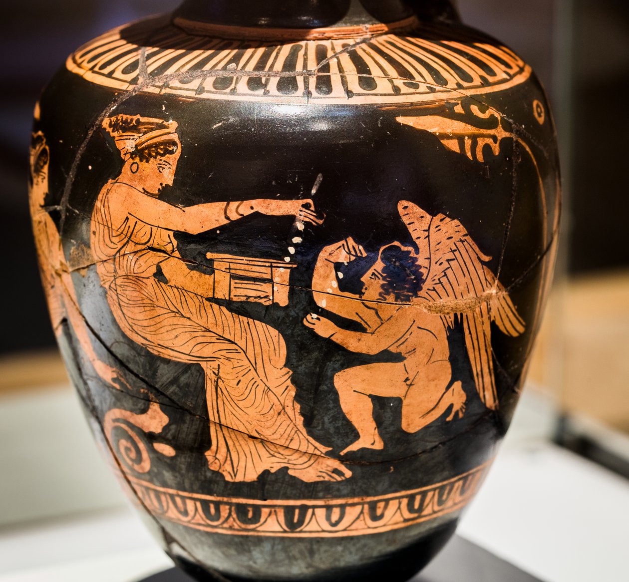 Oenochoe ático de figura roja (Terracota) de Greek School