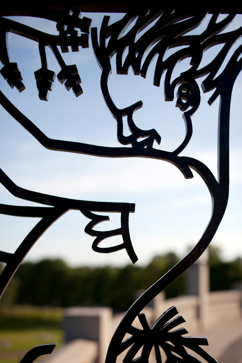 Puerta de entrada al Parque de Esculturas, niños (detalle) de Gustav Vigeland