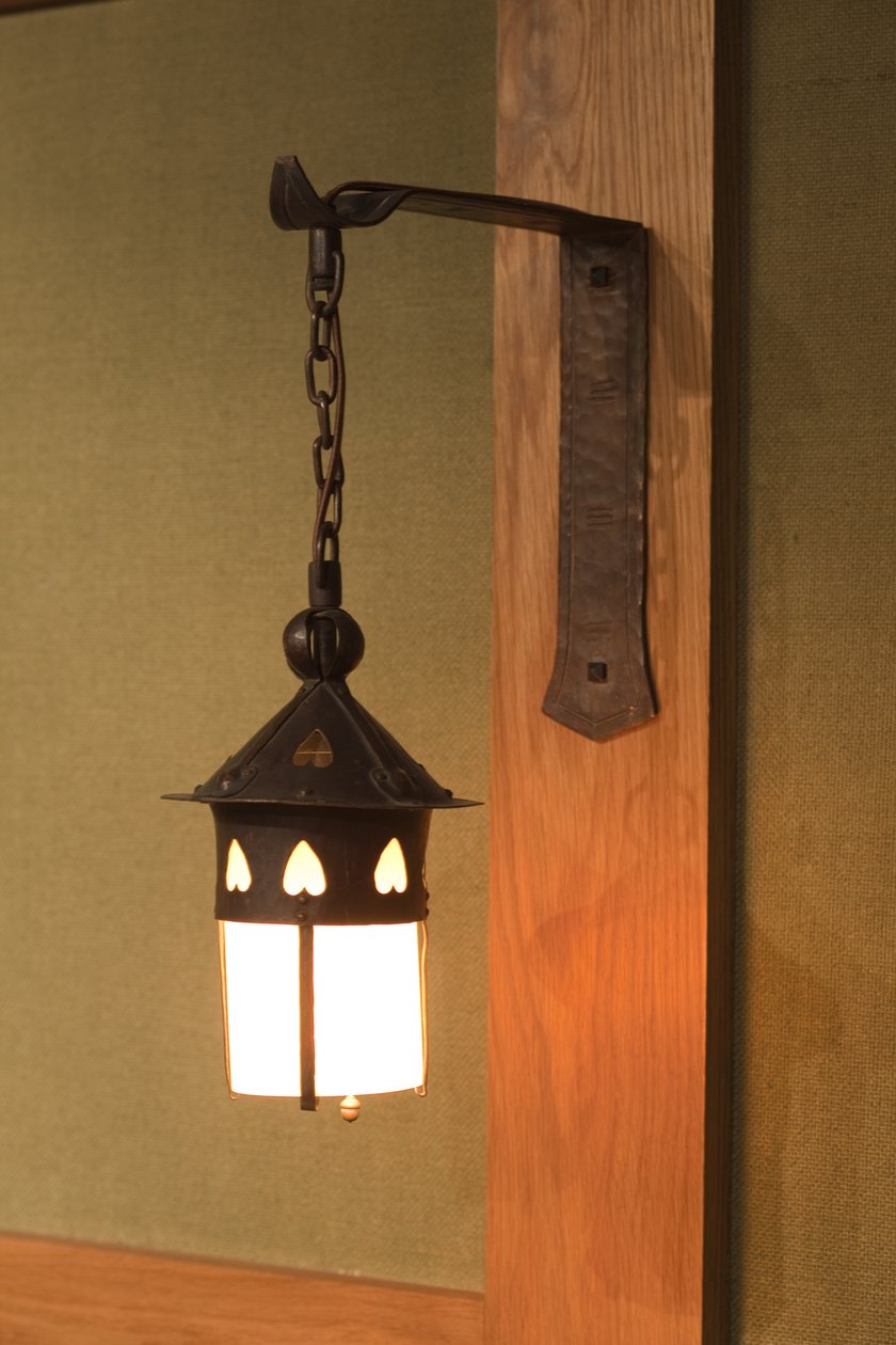 Par de apliques, c.1904-1913 de Gustav Stickley
