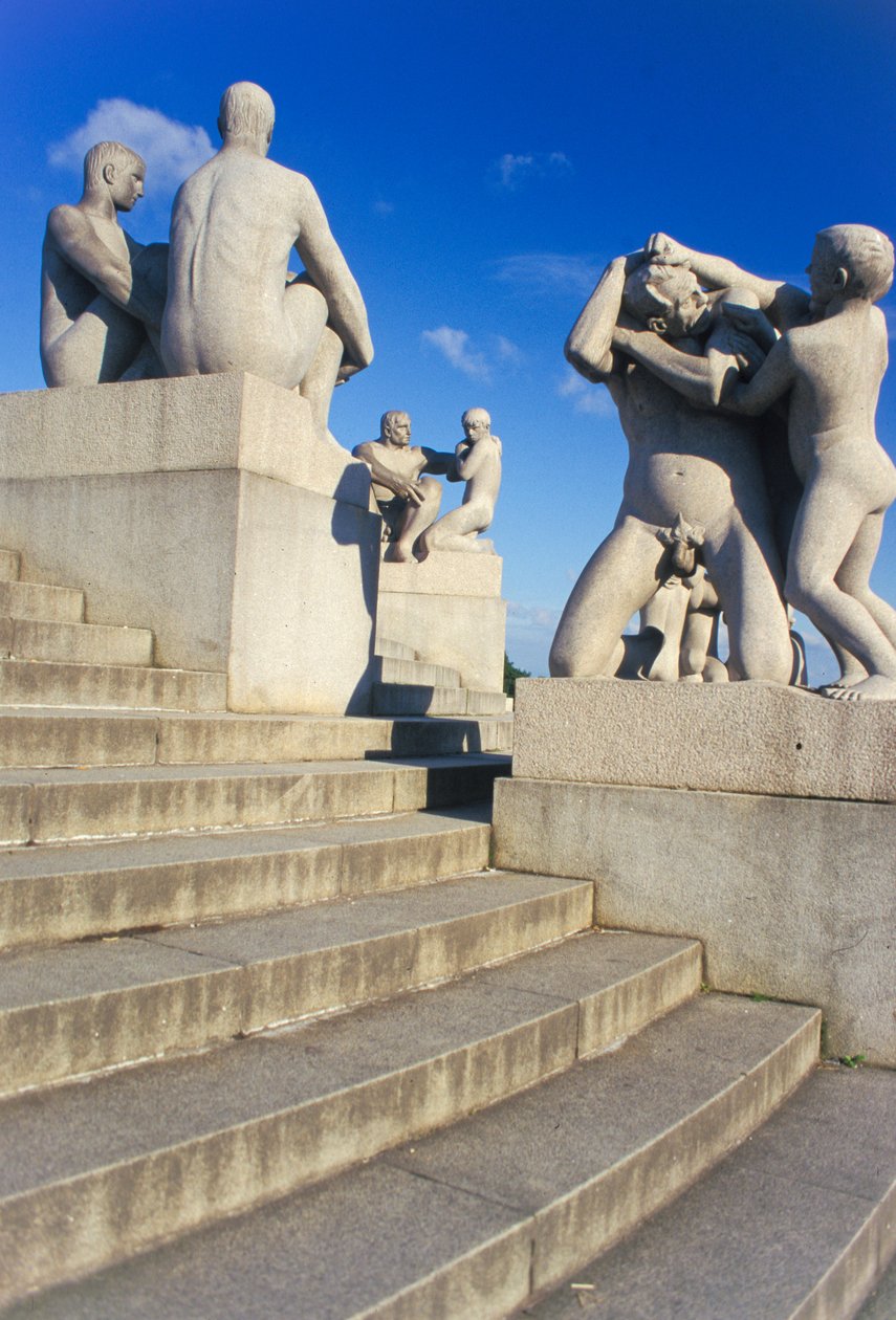 Noruega, Oslo. Vigelandsparken. Esculturas de Gustav Vigeland (1869-1943). de Gustav Vigeland