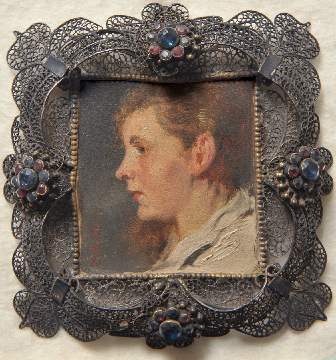 Cabeza de mujer. Miniatura de la colección Loewe de Hans Canon