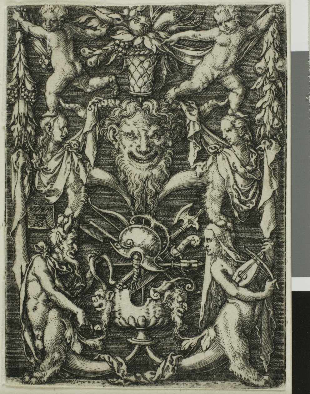 Diseño ornamental con un par de sátiros, niños y un trofeo de Heinrich Aldegrever