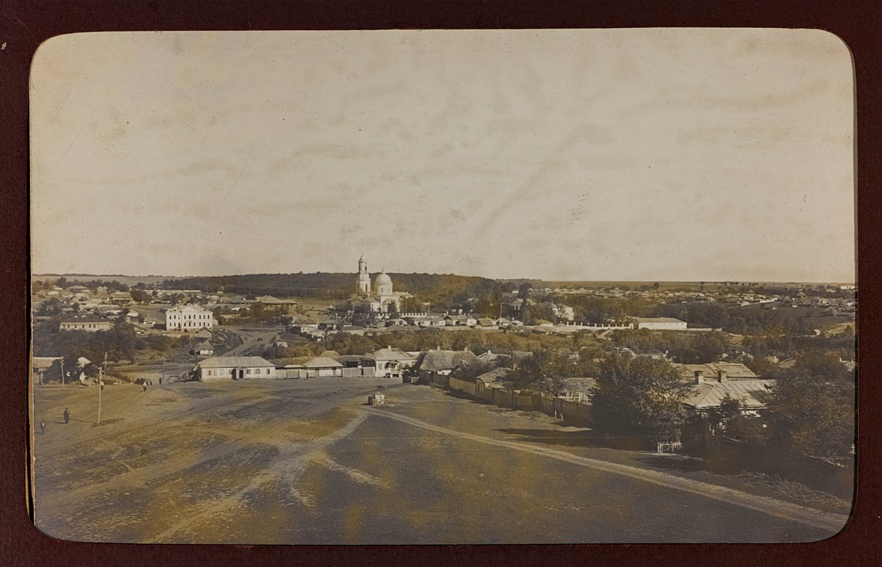 Primera Guerra Mundial: Ucrania en los años 1914-1916 durante la invasión del ejército alemán. Vista de Rakitnoe de Heldenfriedhof Dsessentniki (attr. to)