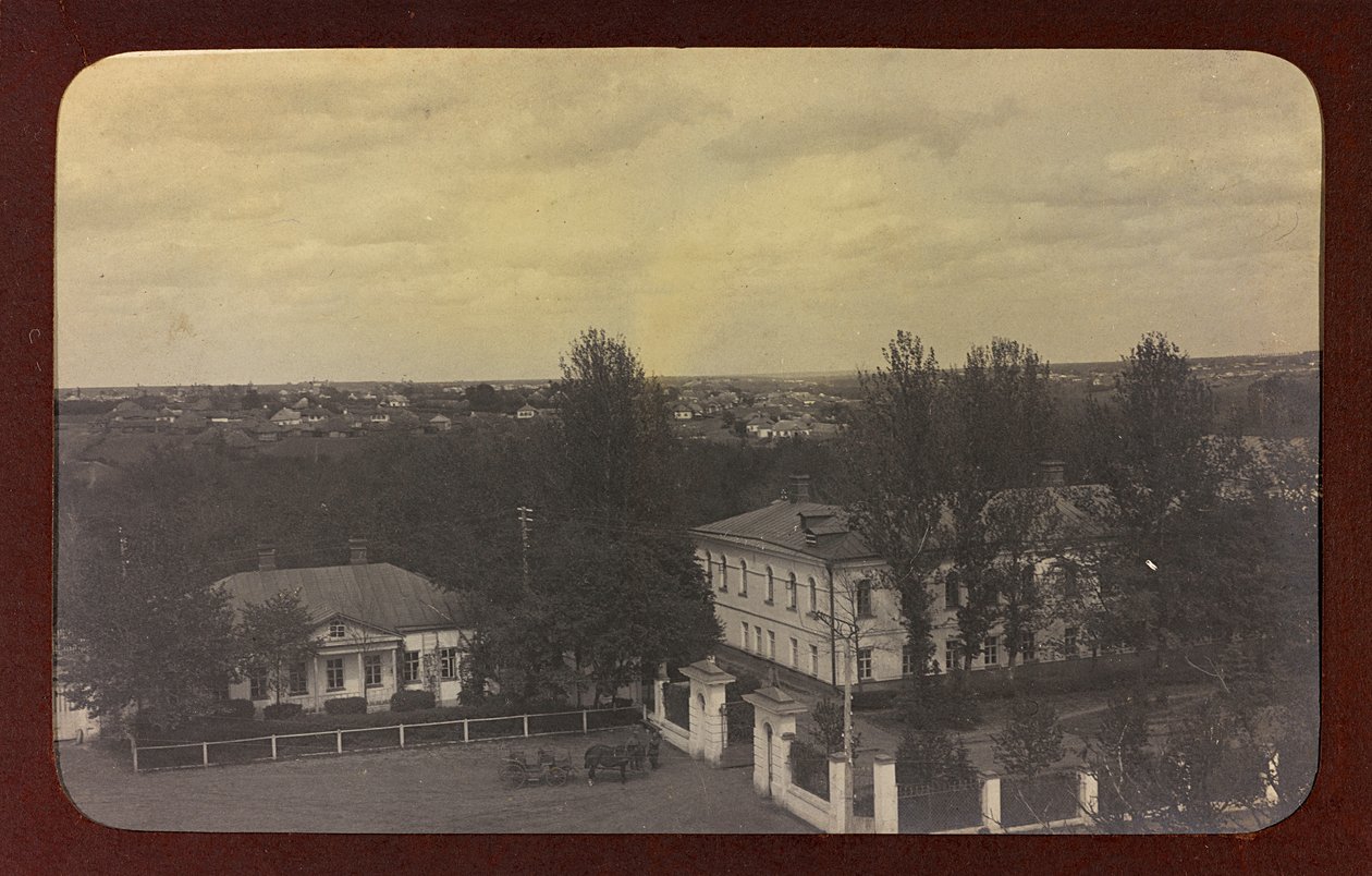 Primera Guerra Mundial: Ucrania en los años 1914-1916 durante la invasión del ejército alemán. Vista de una ciudad de Heldenfriedhof Dsessentniki (attr. to)