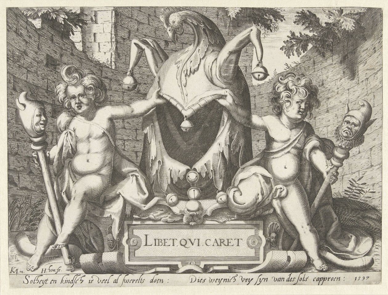 Dos amorcillos con capucha de tonto Libet qui caret (título sobre objeto) de Hendrick Hondius (I)