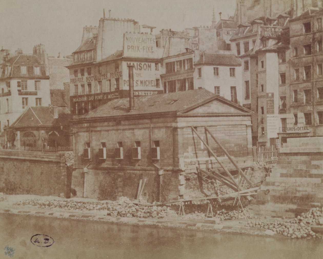 Vista de antiguas casas parisinas hacia el Pont St. Michel, c.1851 de Henri Jean Louis Le Secq