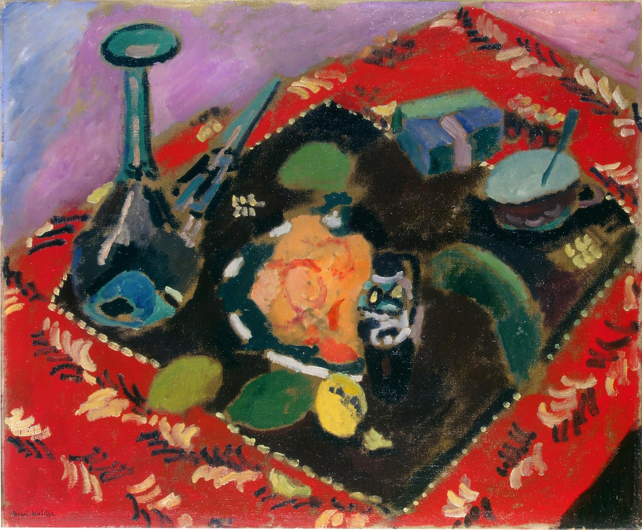 Platos y frutas sobre una alfombra roja y negra (Le Tapis Rouge) de Henri Matisse
