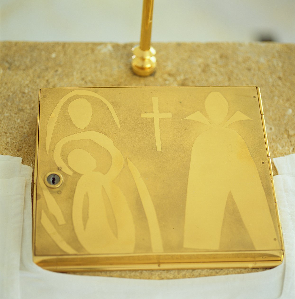 Sagrario en el Altar de la Capilla del Rosario de Henri Matisse
