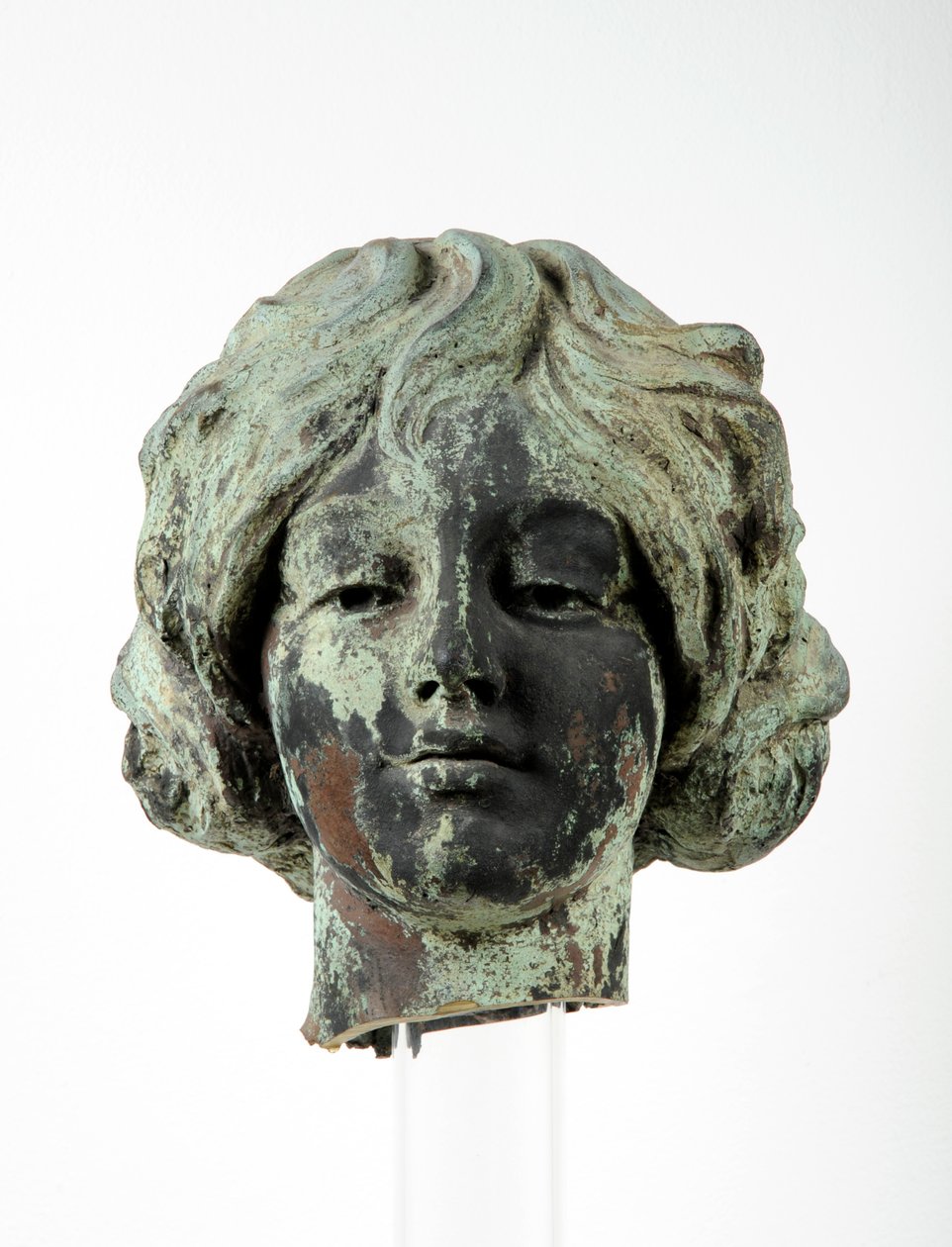 Cabeza de la Victoria del Monumento de Guerra de Leeds de Henry Charles Fehr