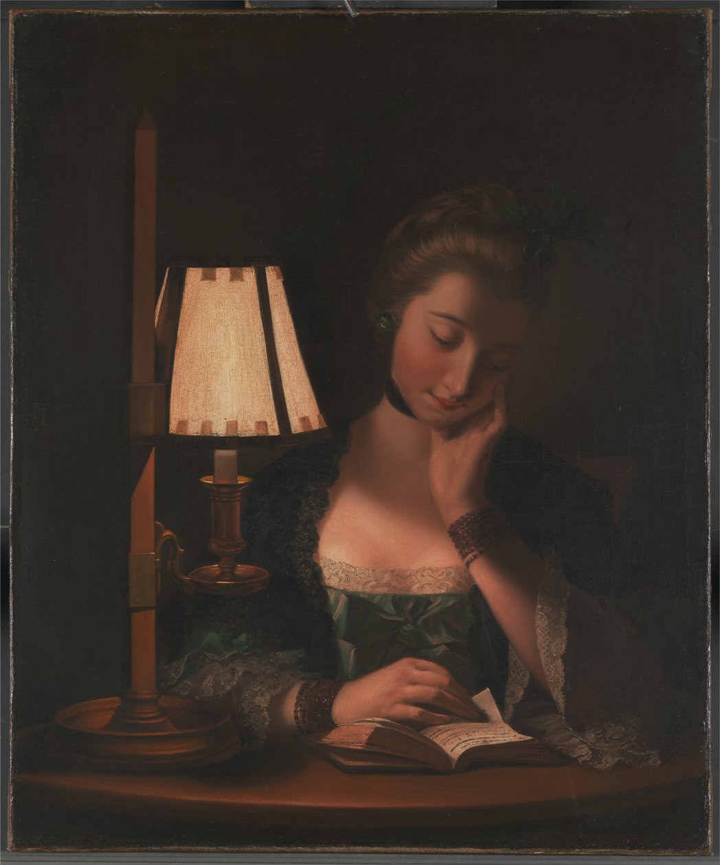 Mujer leyendo a la sombra de una campana de papel de Henry Robert Morland