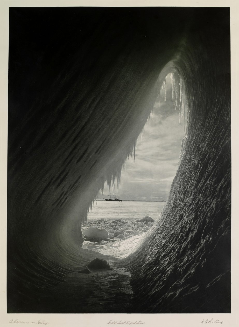Una caverna en un iceberg; Última expedición de Scott, La expedición antártica británica de Herbert Ponting
