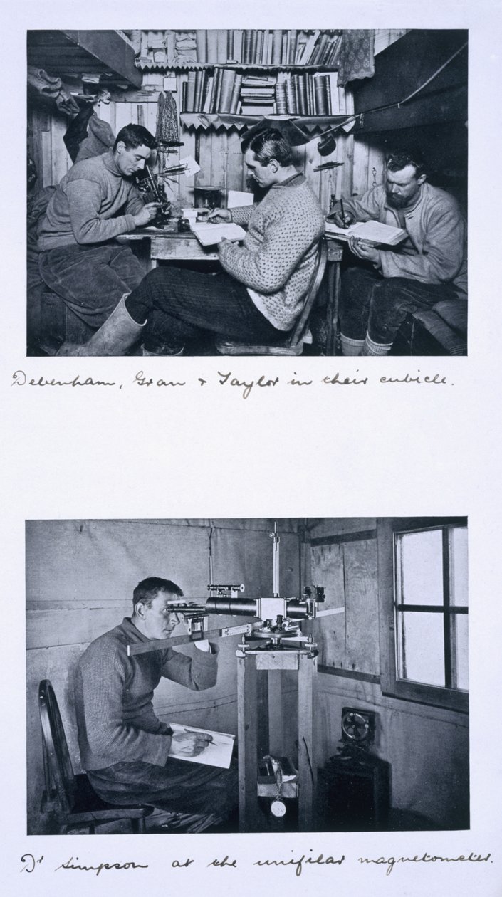 Arriba: Debenham, Gran y Taylor en su cubículo. Abajo: Dr. Simpson en el magnetómetro unifilar. Última expedición de Scott, viaje de invierno, 27 de junio - 1 de agosto de 1911 de Herbert Ponting