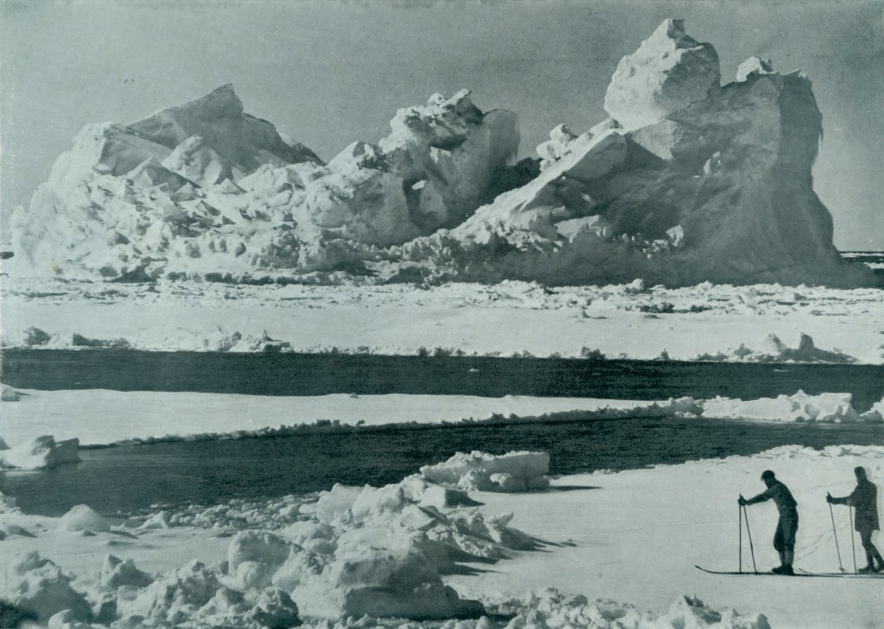 Un iceberg rompiéndose en el pack, c1910-1913, 1913 de Herbert Ponting