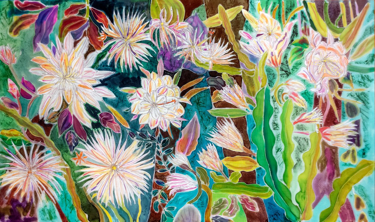 Night Flowering Moonflower, Perú, 2022 (tinte y pintura sobre seda) de Hilary Simon