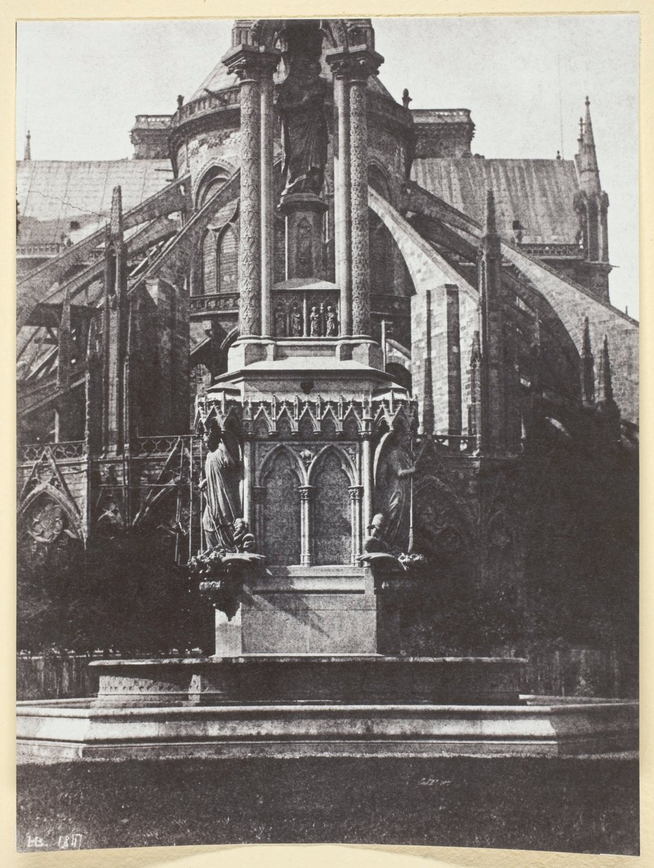 La fuente de la plaza de l