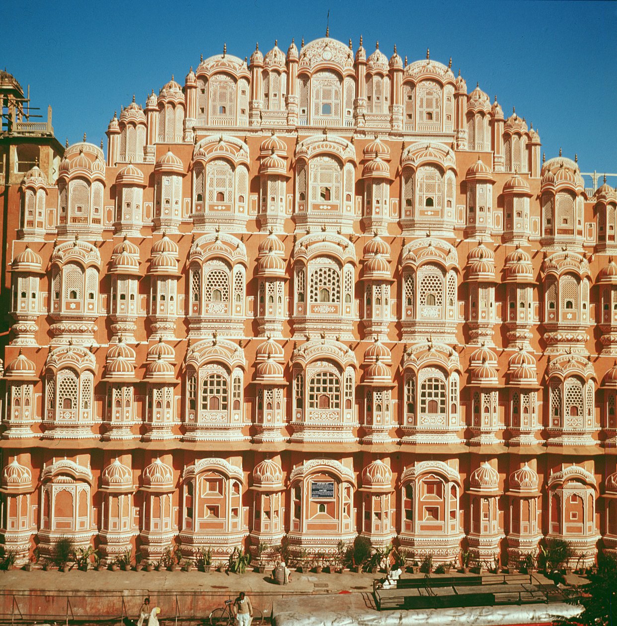 Hawa Mahal (Palacio de los Vientos) construido en 1799 de Indian School